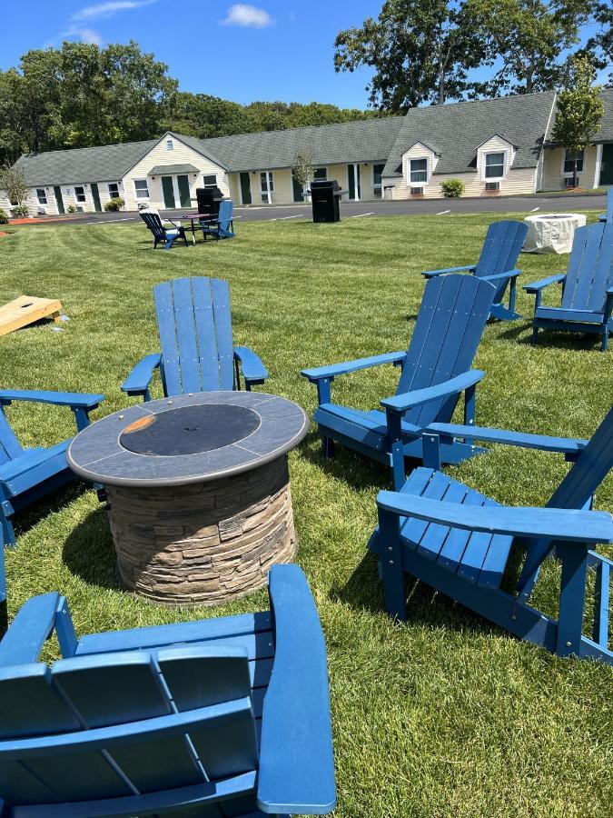 Sunbird Cape Cod Annex Hotel Уест Ярмут Екстериор снимка
