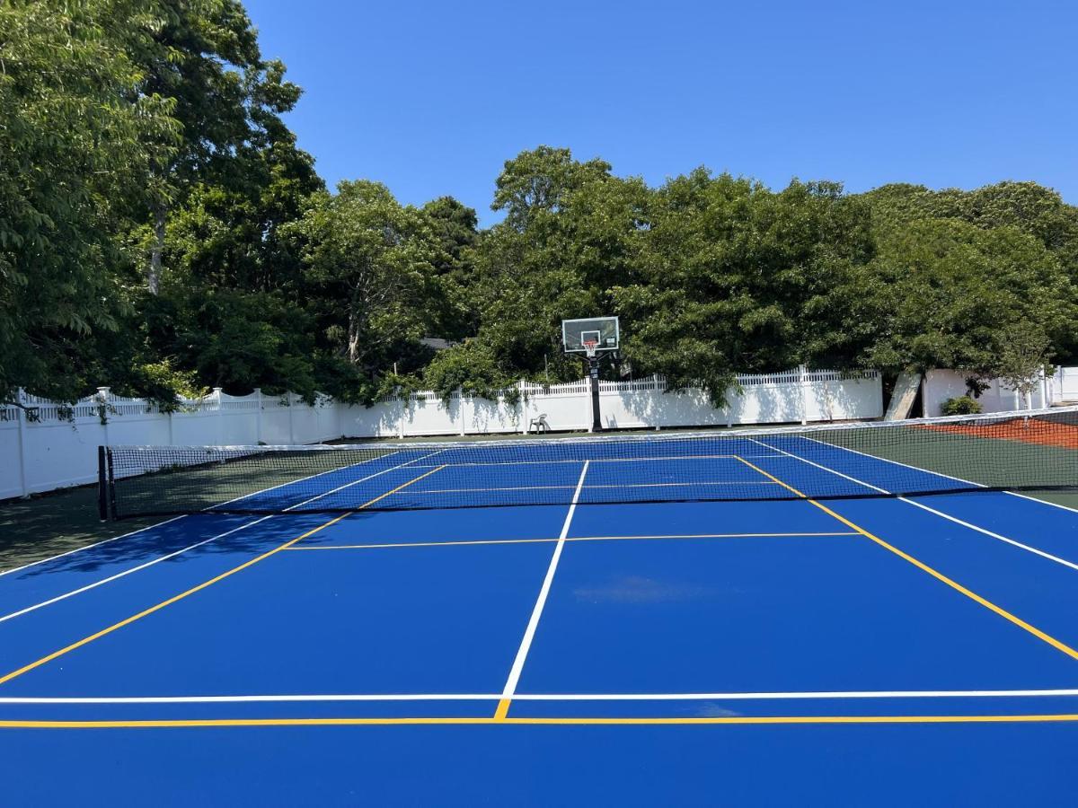 Sunbird Cape Cod Annex Hotel Уест Ярмут Екстериор снимка